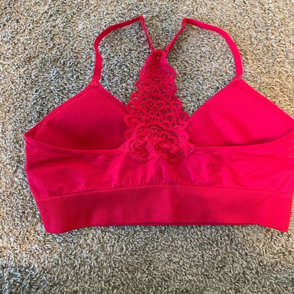Bralette 🩷 - Picture 4 of 6